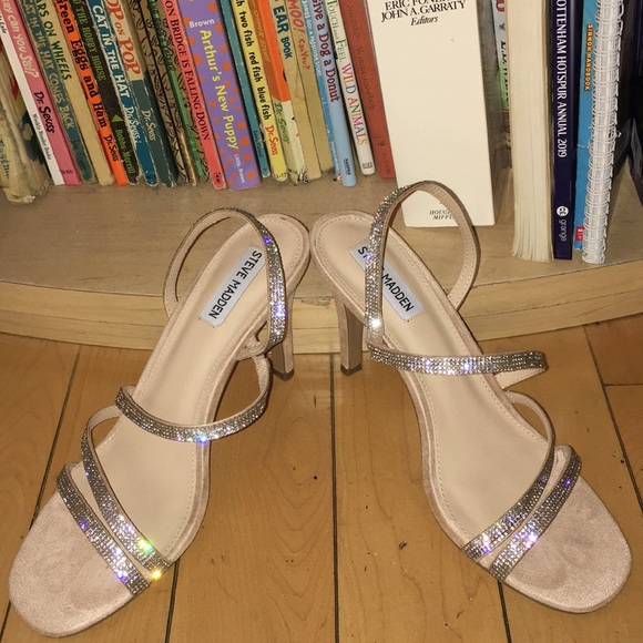 Steve Madden | Frankee Heeled Sandals - Picture 8 of 12